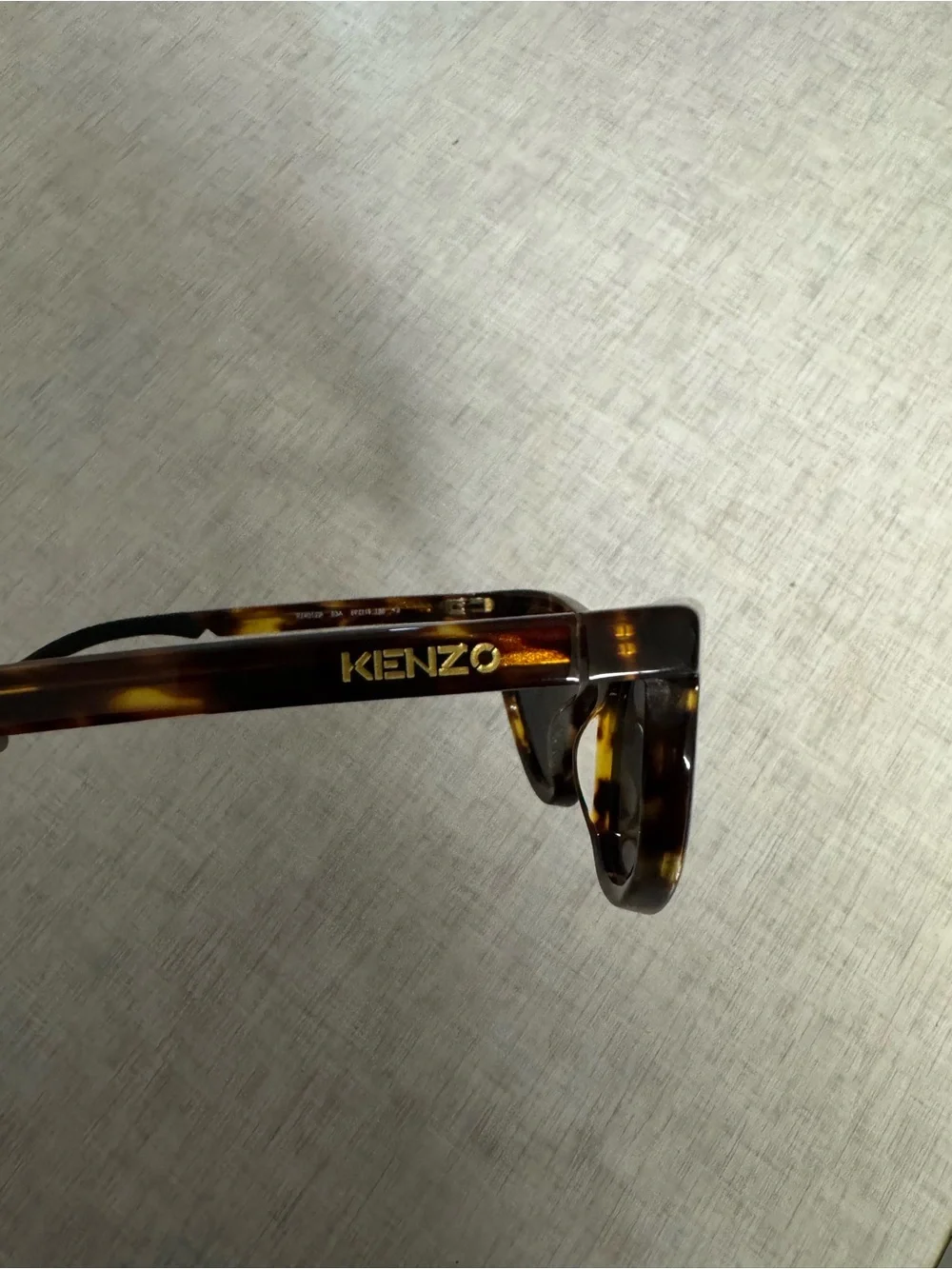 Kenzo women’s Tortoiseshell Sunglasses - Dark Lenses